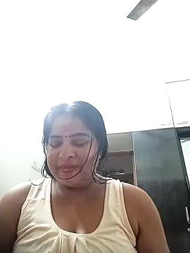 Snapshot of srimasrima chatting on November 19, 2025, 12:49 pm srimasrima online show from November 19, 2025, 12:49 pm