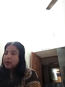 Snapshot of srimasrima chatting on December 16, 2025, 1:43 am srimasrima online show from December 16, 2025, 1:43 am