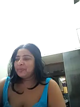 Snapshot of srimasrima chatting on January 15, 2026, 11:41 pm srimasrima online show from January 15, 2026, 11:41 pm