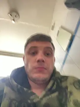 kisspussy1993 online show from November 11, 2025, 1:11 pm