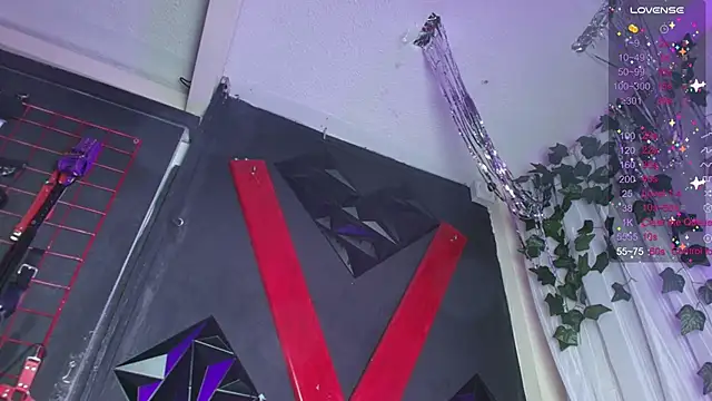 ivonne diaz1 online show from January 14, 2026, 8:03 pm