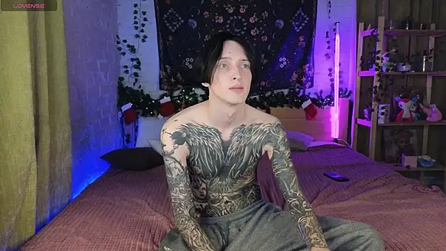 Martin Jin online show from December 13, 2025, 7:53 pm