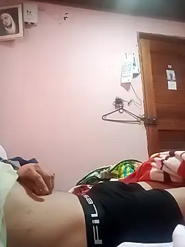 ozama423 online show from September 10, 2025, 1:33 pm