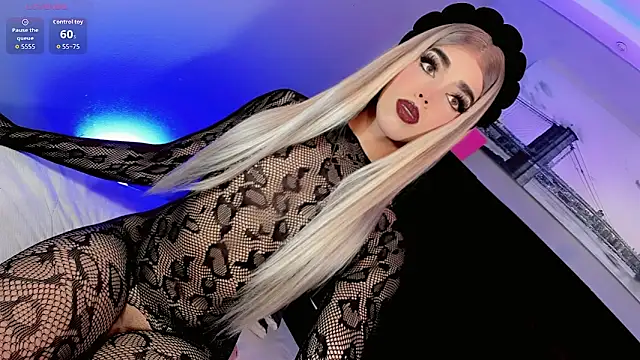 Baby-Isa online show from May 30, 2026, 5:26 am