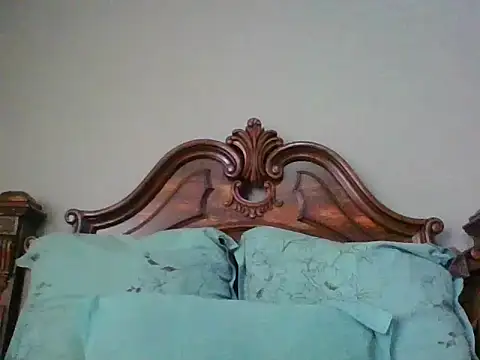 Snapshot of kinkyliciouse23 chatting on February 17, 2026, 7:38 am kinkyliciouse23 online show from February 17, 2026, 7:38 am