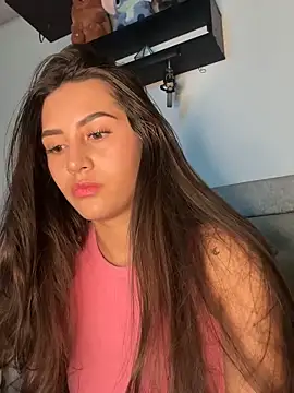 Snapshot of channel-rose1 chatting on October 10, 2025, 1:37 am channel-rose1 online show from October 10, 2025, 1:37 am