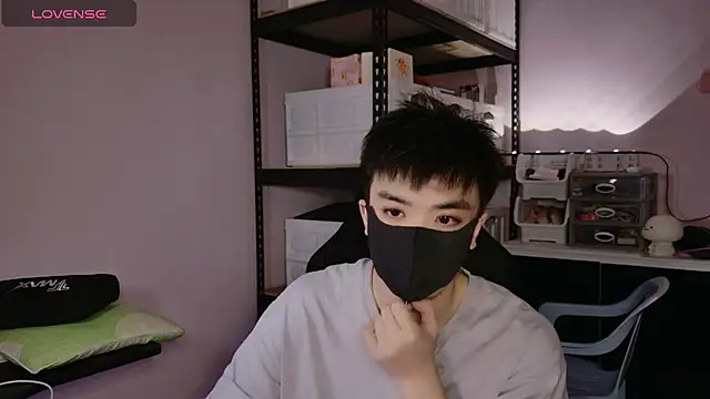 doggyman523 online show from November 19, 2025, 3:56 pm