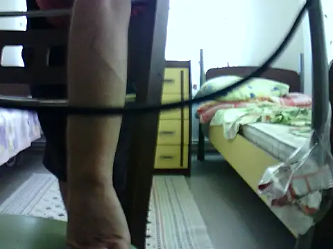 Snapshot of photo3995 chatting on July 29, 2026, 10:35 am photo3995 online show from July 29, 2026, 10:35 am