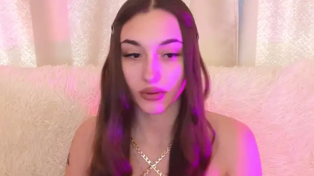 MelissaPristine online show from October 17, 2025, 4:26 am