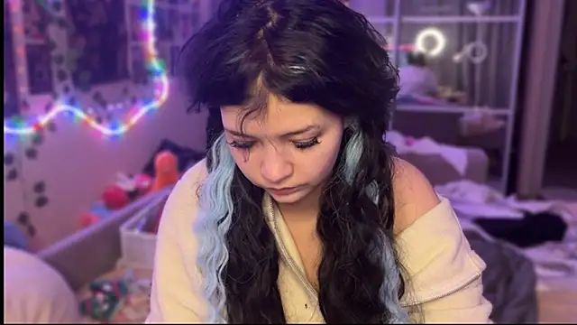 Snapshot of nikoli_naw chatting on October 30, 2025, 2:40 pm nikoli naw online show from October 30, 2025, 2:40 pm