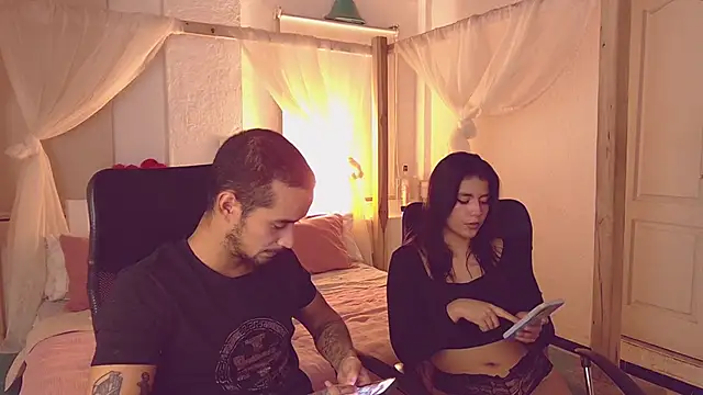 Laila asher online show from October 2, 2025, 6:53 am