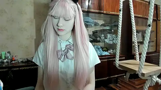 Snapshot of kioshi_kiss chatting on October 31, 2025, 3:13 pm kioshi kiss online show from October 31, 2025, 3:13 pm