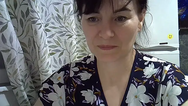 Krystal 82 online show from January 10, 2026, 9:30 pm