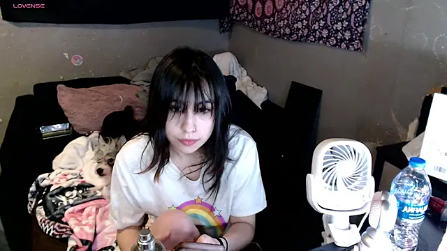 Snapshot of London_Ray chatting on February 15, 2026, 6:32 am London Ray online show from February 15, 2026, 6:32 am