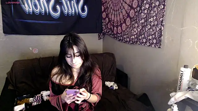 London Ray online show from March 31, 2026, 10:32 pm