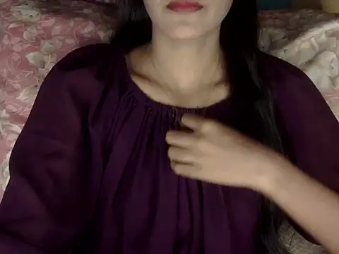 zara Khan0 online show from November 2, 2025, 5:10 am