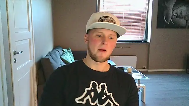 Dartanjanas13 online show from September 24, 2025, 3:26 pm