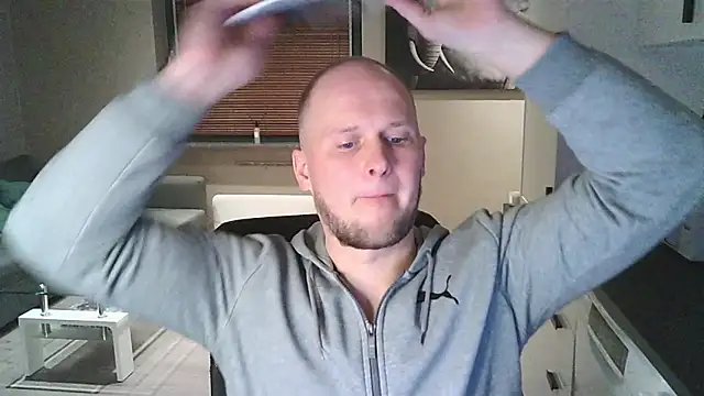 Dartanjanas13 online show from October 10, 2025, 4:50 pm