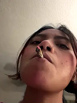 Nia Desire online show from November 20, 2025, 8:14 am