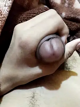 saneer69tew online show from October 8, 2025, 6:27 pm