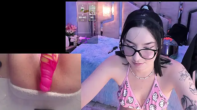 NicoleFerrel online show from January 13, 2026, 2:22 pm