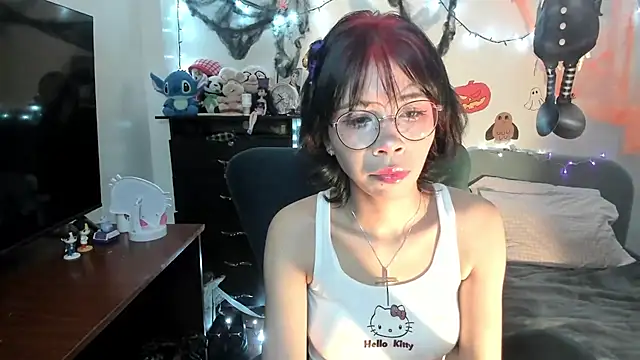 dolliette24 online show from October 21, 2025, 3:18 am