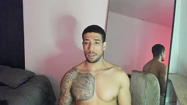 ThiagoLugo online show from October 18, 2025, 12:13 am