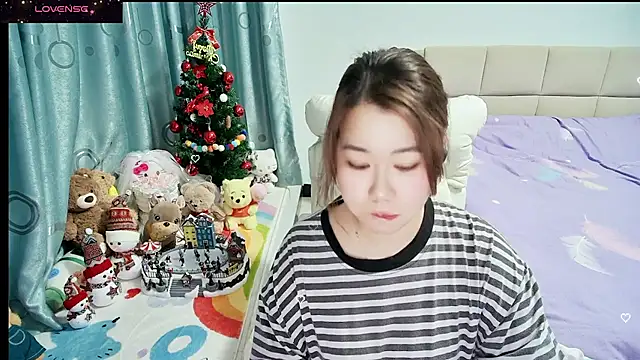 Onlyxixi online show from February 22, 2026, 12:04 pm