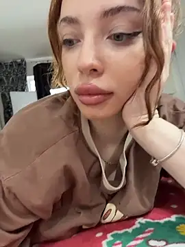 Hannah xBaby online show from March 31, 2026, 11:32 am