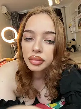 Hannah xBaby online show from April 3, 2026, 12:03 pm