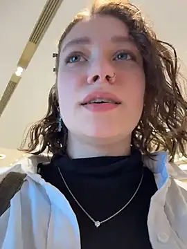 Snapshot of lucy-joy chatting on September 29, 2025, 10:20 am lucy-joy online show from September 29, 2025, 10:20 am