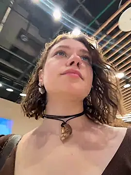 Snapshot of lucy-joy chatting on October 6, 2025, 10:23 am lucy-joy online show from October 6, 2025, 10:23 am