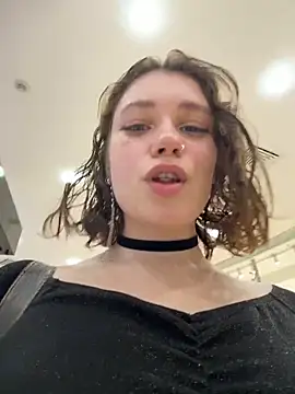 Snapshot of lucy-joy chatting on October 20, 2025, 11:21 am lucy-joy online show from October 20, 2025, 11:21 am