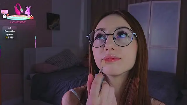 AvrilLeMell online show from October 18, 2025, 10:21 pm