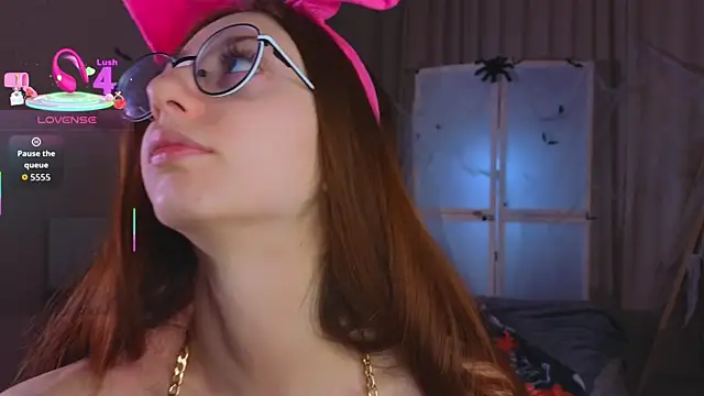 AvrilLeMell online show from October 27, 2025, 10:14 pm