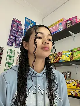 Camilla Miller01 online show from March 30, 2026, 12:39 pm