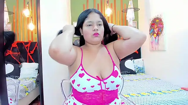 Laura Sex19 online show from October 18, 2025, 12:06 pm