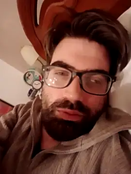 ynroh 87 online show from April 23, 2026, 9:17 pm