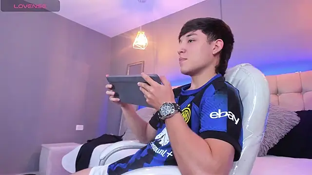 Ares di martin online show from September 27, 2025, 9:31 pm