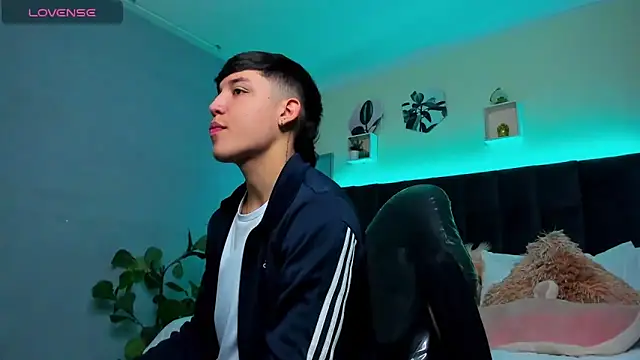 Ares di martin online show from October 7, 2025, 2:25 pm