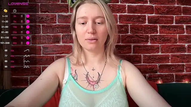 CitrusBlissss online show from December 19, 2025, 3:24 am