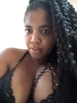 SamaraArtiaga1 online show from November 2, 2025, 8:11 pm