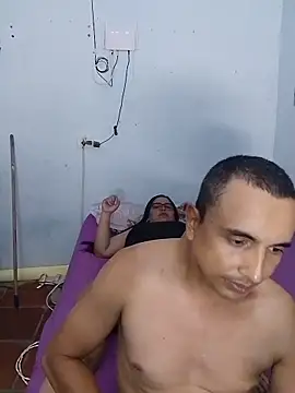 Snapshot of miroqui143 chatting on October 9, 2025, 1:58 am miroqui143 online show from October 9, 2025, 1:58 am