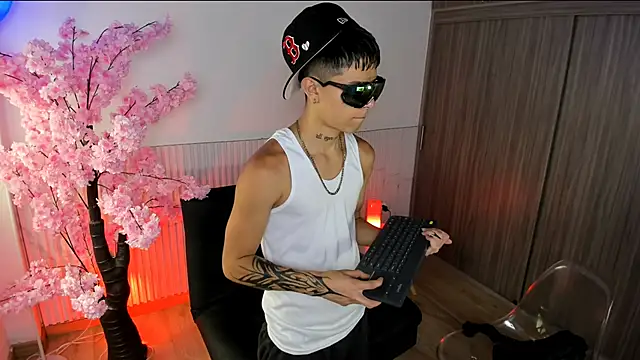 Snapshot of jake_beach chatting on September 11, 2025, 4:18 pm jake beach online show from September 11, 2025, 4:18 pm