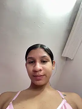 Snapshot of Danny_gonza chatting on June 7, 2026, 8:01 pm Danny gonza online show from June 7, 2026, 8:01 pm