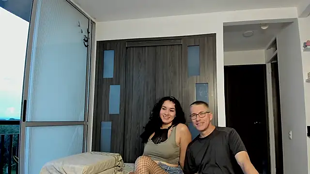 Snapshot of Vivi_Jacko chatting on October 20, 2025, 10:43 pm Vivi Jacko online show from October 20, 2025, 10:43 pm