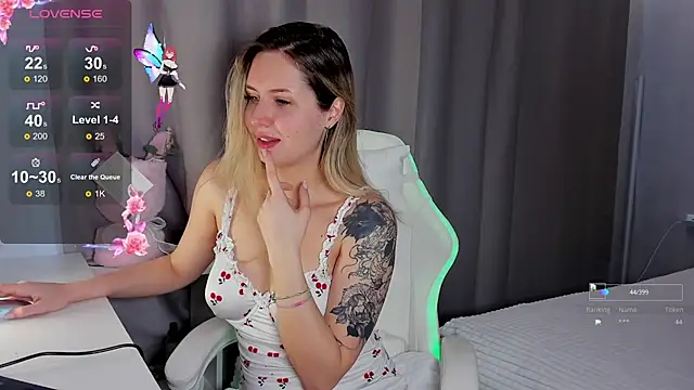 Snapshot of coldcherryeclipse_ chatting on October 31, 2025, 6:58 am coldcherryeclipse online show from October 31, 2025, 6:58 am