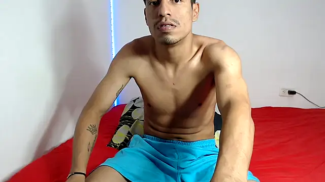 IsaXander743 online show from October 11, 2025, 1:05 am