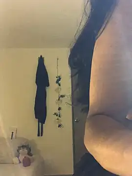 SelinaCatt  online show from September 28, 2025, 10:37 pm