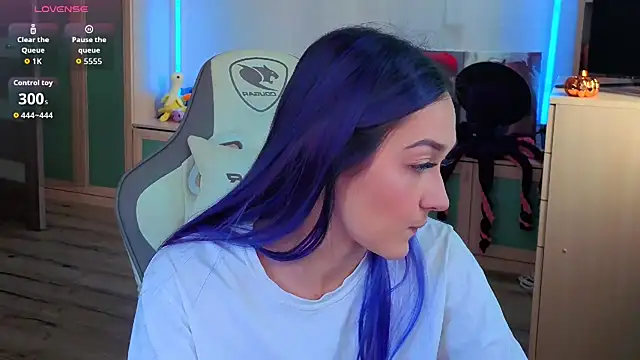 Im suka online show from October 31, 2025, 4:46 am